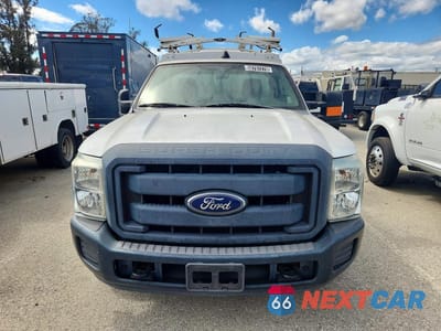 Piąte zdjęcie samochodu w środku: 2013 FORD F350 SUPER DUTY VIN:1FDRF3A62DEB92374 - miniatura