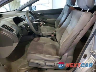 Zdjęcie 7 z 12 samochodu: 2006 HONDA CIVIC LX VIN:1HGFA16596L013354 - miniatura