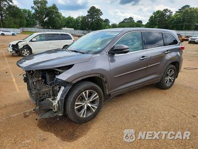 2017 TOYOTA HIGHLANDER LE PLUS 5TDZZRFH3HS194188 - główne zdjęcie licytacji z USA - miniatura