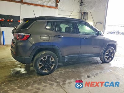 Trzecie zdjęcie samochodu z tyłu: 2017 JEEP COMPASS TRAILHAWK VIN:3C4NJDDB9HT639840 - miniatura