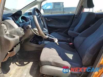 Zdjęcie 7 z 12 samochodu: 2009 HONDA FIT SPORT VIN:JHMGE88489S069296 - miniatura