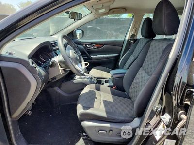 Zdjęcie 7 z 12 samochodu: 2017 NISSAN ROGUE SPORT SV VIN:JN1BJ1CP7HW017846 - miniatura