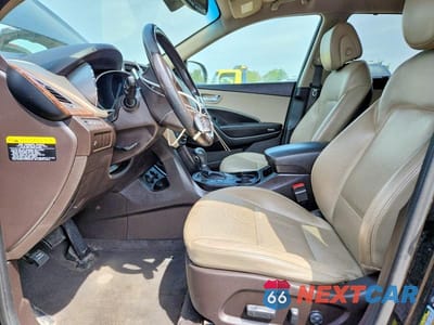 Zdjęcie 7 z 13 samochodu: 2017 HYUNDAI SANTA FE SE VIN:KM8SN4HFXHU197432 - miniatura