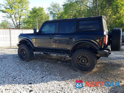 Drugie zdjęcie samochodu z przodu: 2022 FORD BRONCO BASE VIN:1FMDE5BH2NLB14246 - miniatura