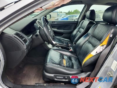 Zdjęcie 7 z 12 samochodu: 2005 HONDA ACCORD EX VIN:1HGCM56845A186169 - miniatura