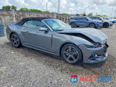 Czwarte zdjęcie samochodu z boku: 2025 FORD MUSTANG VIN:1FAGP8UH0S5120708 - miniatura