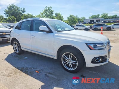 Czwarte zdjęcie samochodu z boku: 2017 AUDI Q5 PREMIUM PLUS VIN:WA1L2AFP7HA009263 - miniatura