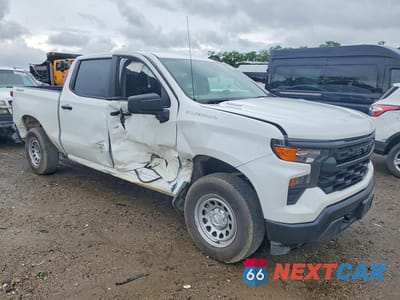 Czwarte zdjęcie samochodu z boku: 2025 CHEVROLET SILVERADO K1500 VIN:1GCPKAEK5SZ185752 - miniatura