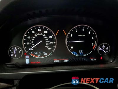 Zdjęcie 9 z 13 samochodu: 2018 BMW X5 XDR40E VIN:5UXKT0C58J0W00367 - miniatura