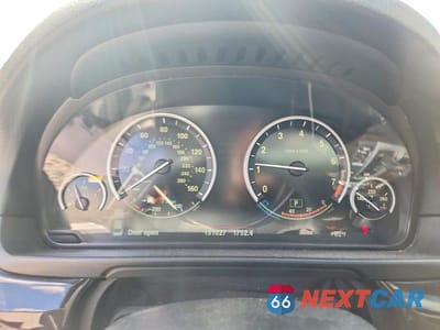 Zdjęcie 9 z 13 samochodu: 2014 BMW 528 XI VIN:WBA5A7C58ED614147 - miniatura