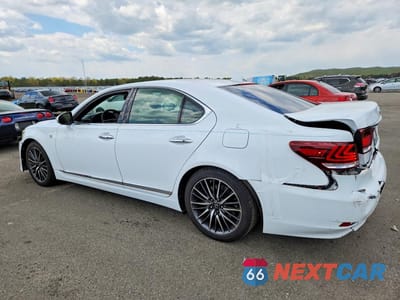 Drugie zdjęcie samochodu z przodu: 2014 LEXUS LS 460 VIN:JTHCL5EF6E5022821 - miniatura