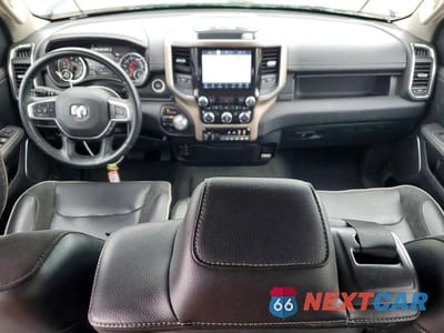 Zdjęcie 8 z 12 samochodu: 2022 RAM 1500 LARAMIE VIN:1C6SRFRT9NN456322 - miniatura