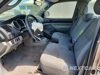 Zdjęcie 7 z 12 samochodu: 2007 TOYOTA TACOMA BASE VIN:5TENX22N47Z382615 - miniatura