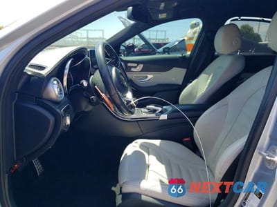 Zdjęcie 7 z 13 samochodu: 2015 MERCEDES-BENZ C 400 4MATIC VIN:55SWF6GBXFU025628 - miniatura