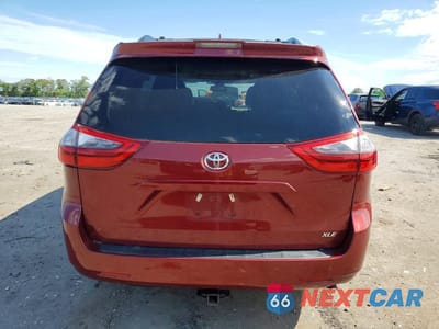 Zdjęcie 6 z 13 samochodu: 2020 TOYOTA SIENNA XLE PREMIUM 8-PASSENGER VIN:5TDYZ3DC1LS021116 - miniatura