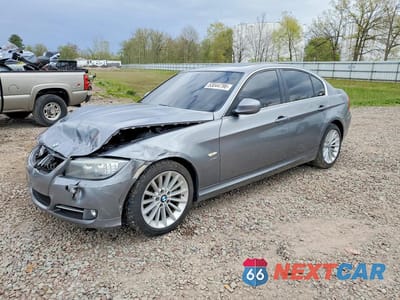 2011 BMW 335 XI WBAPL5C51BA919946 - główne zdjęcie licytacji z USA - miniatura
