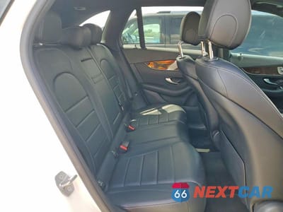 Zdjęcie 11 z 13 samochodu: 2017 MERCEDES-BENZ GLC 300 4MATIC VIN:WDC0G4KB2HF121259 - miniatura