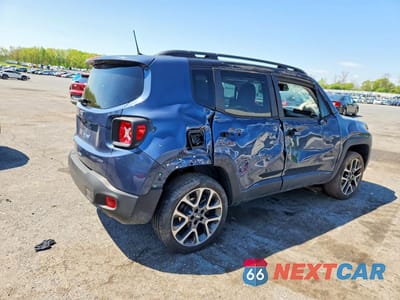 Trzecie zdjęcie samochodu z tyłu: 2022 JEEP RENEGADE LIMITED VIN:ZACNJDD11NPN67720 - miniatura