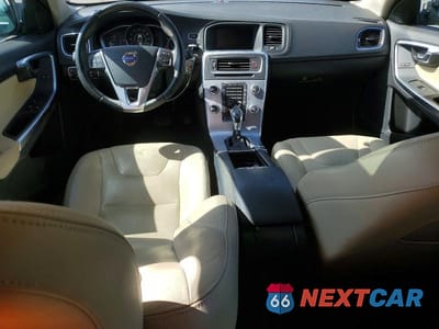 Zdjęcie 8 z 12 samochodu: 2017 VOLV S60 VIN:YV126MFL1H2424023 - miniatura
