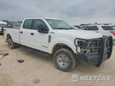 Czwarte zdjęcie samochodu z boku: 2022 FORD F250 SUPER DUTY VIN:1FT7W2BT9NEC47480 - miniatura