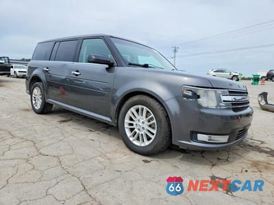 Czwarte zdjęcie samochodu z boku: 2018 FORD FLEX SEL VIN:2FMGK5C83JBA13764 - miniatura