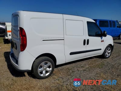 Trzecie zdjęcie samochodu z tyłu: 2015 RAM PROMASTER CITY SLT VIN:ZFBERFBT6F6955299 - miniatura