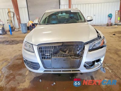 Piąte zdjęcie samochodu w środku: 2012 AUDI Q5 PREMIUM PLUS VIN:WA1LFAFP4CA017026 - miniatura