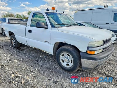 Czwarte zdjęcie samochodu z boku: 2001 CHEVROLET SILVERADO C1500 VIN:1GCEC14V81Z318762 - miniatura