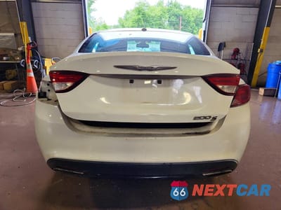 Zdjęcie 6 z 13 samochodu: 2015 CHRYSLER 200 S VIN:1C3CCCBBXFN637661 - miniatura