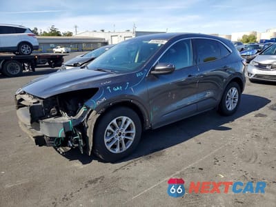 2020 FORD ESCAPE SE 1FMCU0G60LUC63612 - główne zdjęcie licytacji z USA - miniatura