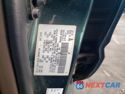 Zdjęcie 12 z 12 samochodu: 2000 TOYOTA 4RUNNER SR5 VIN:JT3GN86R8Y0141788 - miniatura
