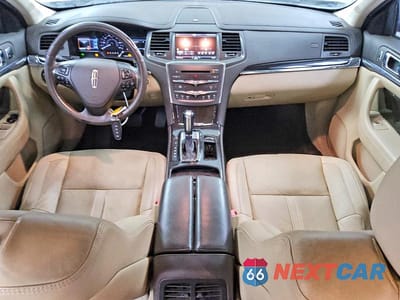 Zdjęcie 8 z 12 samochodu: 2015 LINCOLN MKS VIN:1LNHL9FT1FG607990 - miniatura