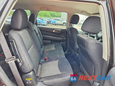 Zdjęcie 11 z 13 samochodu: 2018 NISSAN PATHFINDER SV VIN:5N1DR2MM3JC627657 - miniatura