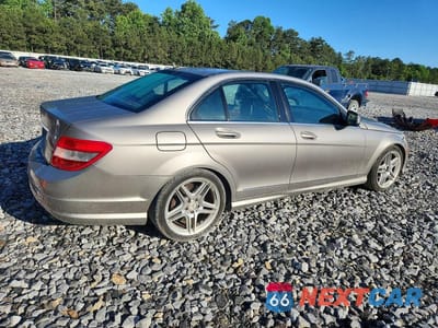 Trzecie zdjęcie samochodu z tyłu: 2009 MERCEDES-BENZ C 300 VIN:WDDGF54X59F233762 - miniatura