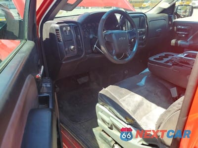 Zdjęcie 8 z 12 samochodu: 2016 CHEVROLET SILVERADO K2500 HEAVY DUTY VIN:1GC0KUEG1GZ179159 - miniatura