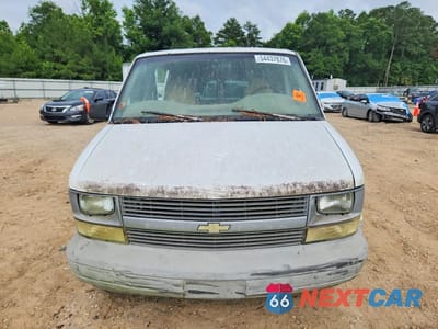 Piąte zdjęcie samochodu w środku: 2005 CHEVROLET ASTRO VIN:1GCDM19X55B133375 - miniatura