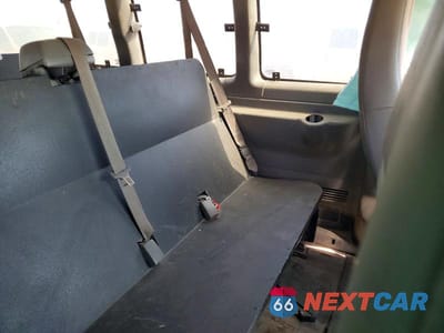 Zdjęcie 6 z 10 samochodu: 2020 CHEVROLET EXPRESS G3500 LS 6.0L V8 PASSENGER VIN:1GAZGNFG8L1251425 - miniatura