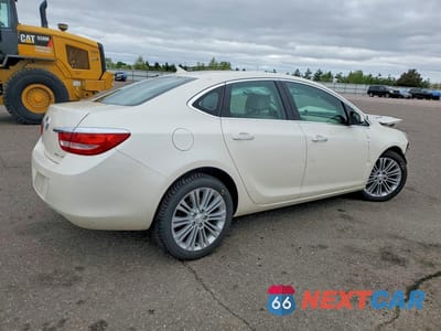 Trzecie zdjęcie samochodu z tyłu: 2014 BUICK VERANO VIN:1G4PP5SK4E4172906 - miniatura