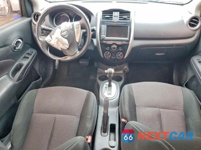Zdjęcie 8 z 13 samochodu: 2019 NISSAN VERSA SV VIN:3N1CN7AP3KL844626 - miniatura