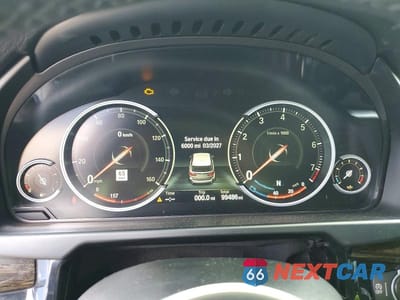 Zdjęcie 9 z 13 samochodu: 2017 BMW X5 XDRIVE50I VIN:5UXKR6C39H0U13407 - miniatura