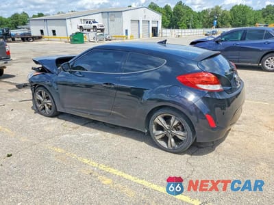 Drugie zdjęcie samochodu z przodu: 2017 HYUNDAI VELOSTER VALUE EDITION VIN:KMHTC6AD9HU317509 - miniatura