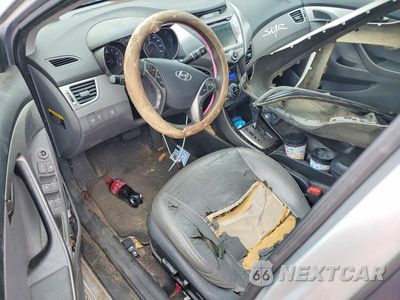 Zdjęcie 8 z 13 samochodu: 2013 HYUNDAI ELANTRA LIMITED VIN:5NPDH4AE9DH229104 - miniatura
