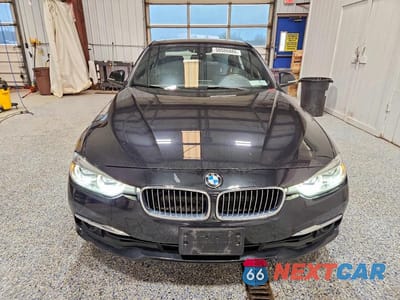 Piąte zdjęcie samochodu w środku: 2018 BMW 330 XI VIN:WBA8D9C51JA615118 - miniatura