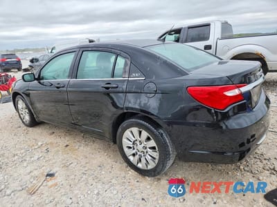 Drugie zdjęcie samochodu z przodu: 2014 CHRYSLER 200 LX VIN:1C3CCBAB1EN195234 - miniatura