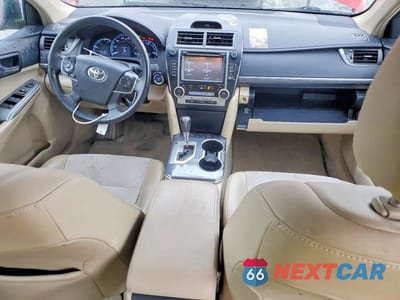 Zdjęcie 8 z 13 samochodu: 2014 TOYOTA CAMRY HYBRID XLE VIN:4T1BD1FK3EU111309 - miniatura