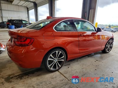 Trzecie zdjęcie samochodu z tyłu: 2016 BMW 228 XI SULEV VIN:WBA1G9C51GV599366 - miniatura