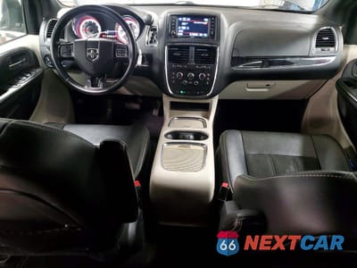 Zdjęcie 8 z 13 samochodu: 2019 DODGE GRAND CARAVAN SXT VIN:2C4RDGCG9KR590401 - miniatura