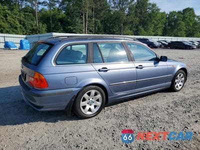 Trzecie zdjęcie samochodu z tyłu: 2002 BMW 325 IT VIN:WBAEN33462PC10233 - miniatura