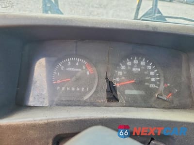 Zdjęcie 9 z 13 samochodu: 2016 ISUZU NPR VIN:54DB4W1B4GS800469 - miniatura