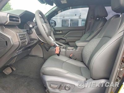 Zdjęcie 7 z 12 samochodu: 2025 TOYOTA TACOMA LIMITED VIN:3TMLB5JN6SM111165 - miniatura